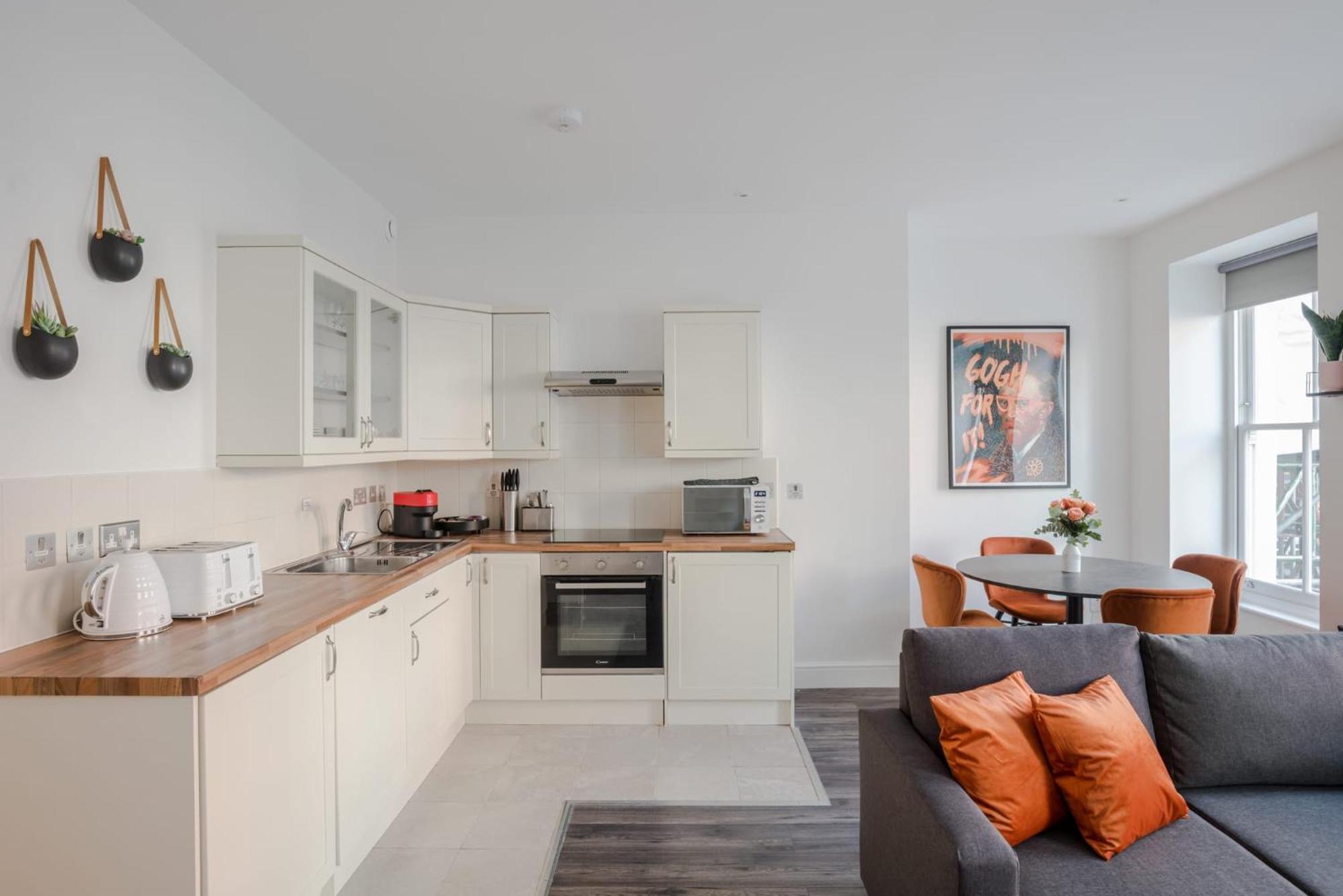 The Flirty Chambers - Fitzrovia - By Frankie Says Appartement Londen Buitenkant foto